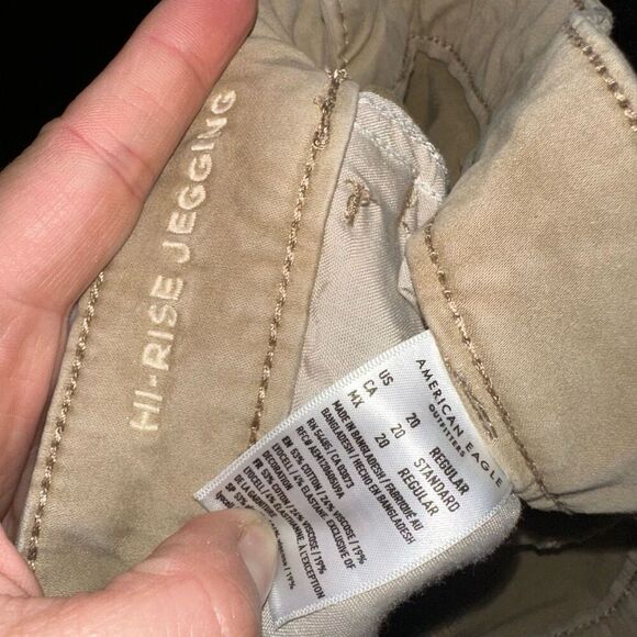 American Eagle tan stretchy hi-rise size 20 jeggings - Picture 2 of 3